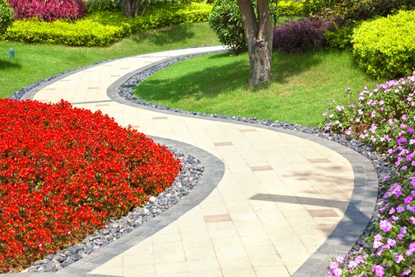Garden Walkway Installation in Huntsville